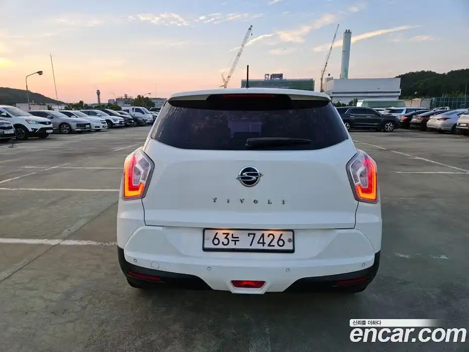 SsangYong TIBOLI 2015 1.6 Автомат в Москве № 36229, фото 3