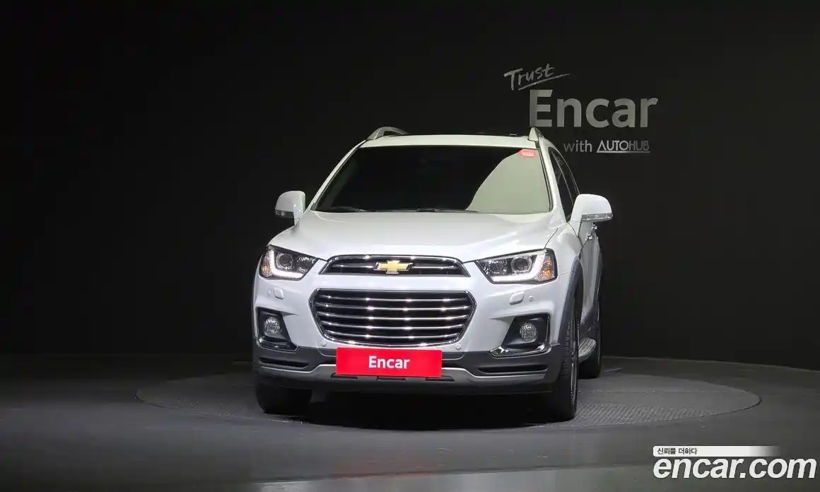 Chevrolet Captiva 2017 2.0 Автомат в Москве № 41570, фото 3