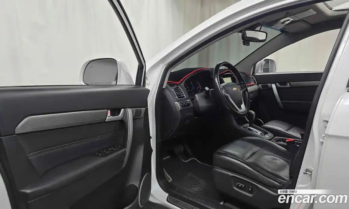 Chevrolet Captiva 2017 2.0 Автомат в Москве № 41570, фото 7