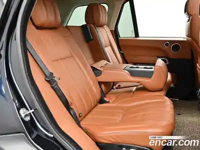 Land Rover Range-Rover 2015 4.4 Автомат в Москве № 471404, миниатюра 12