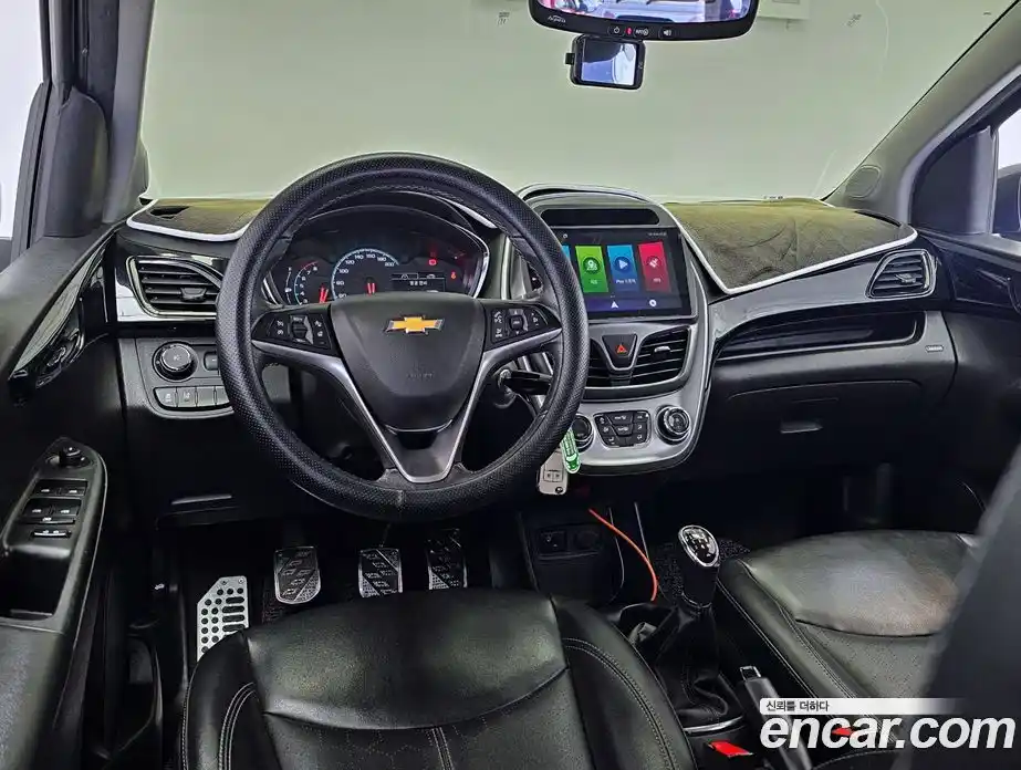 Chevrolet Spark 2017 1.0 Механическая в Москве № 540549, фото 11