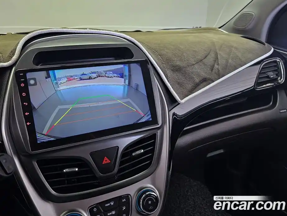 Chevrolet Spark 2017 1.0 Механическая в Москве № 540549, фото 20