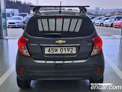 Chevrolet Spark 2017 1.0 Механическая в Москве № 540549, миниатюра 4