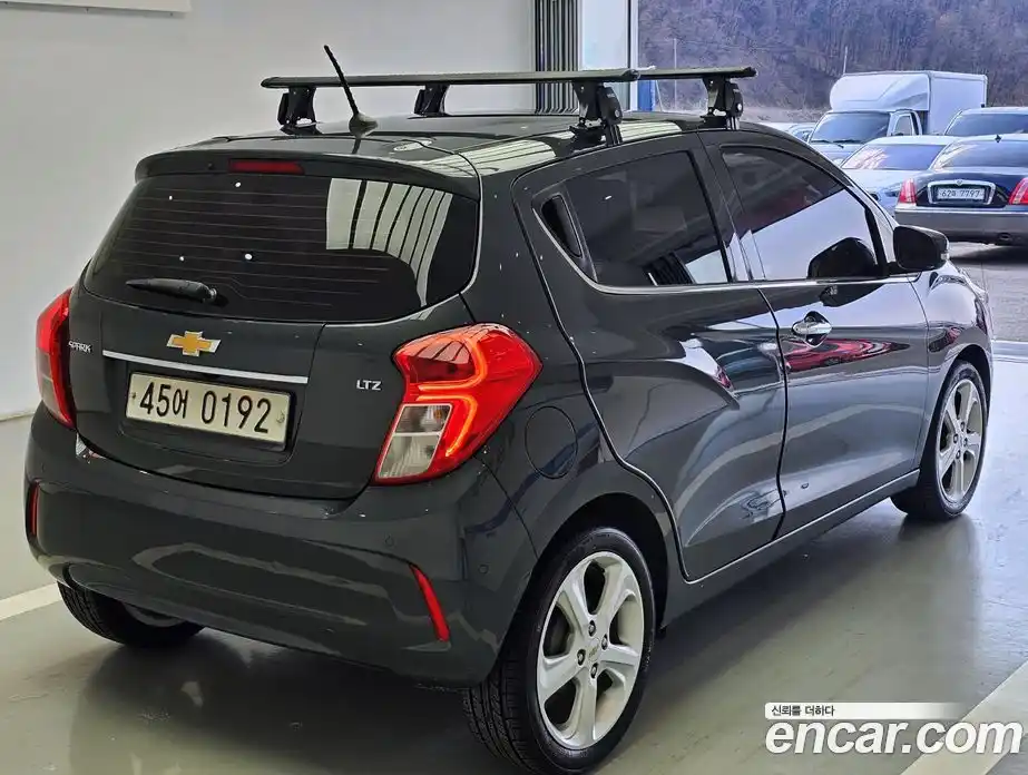 Chevrolet Spark 2017 1.0 Механическая в Москве № 540549, фото 5