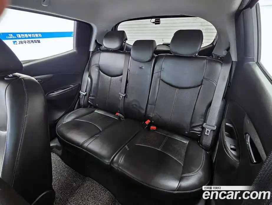 Chevrolet Spark 2017 1.0 Механическая в Москве № 540549, фото 9