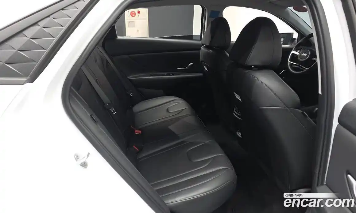 Hyundai Avante 2026 1.6 Автомат в Москве № 582149, фото 12