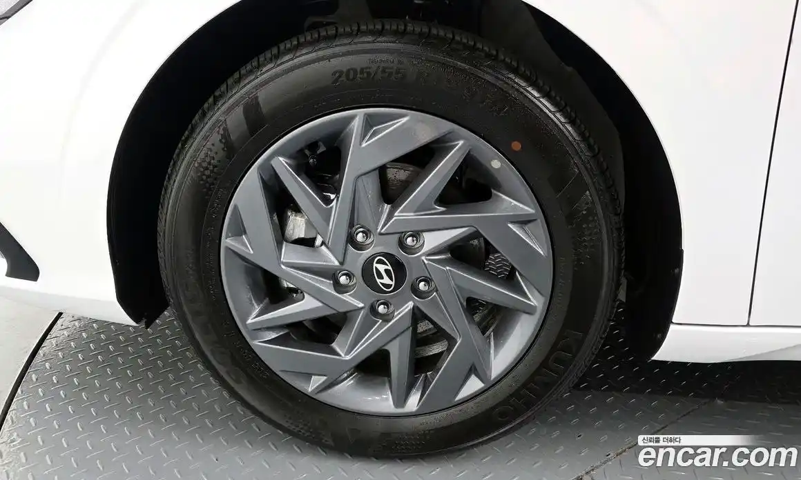 Hyundai Avante 2026 1.6 Автомат в Москве № 582149, фото 5