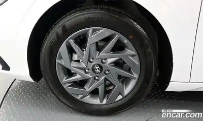 Hyundai Avante 2026 1.6 Автомат в Москве № 582149, миниатюра 5