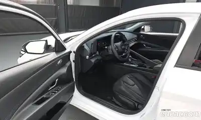 Hyundai Avante 2026 1.6 Автомат в Москве № 582149, миниатюра 10