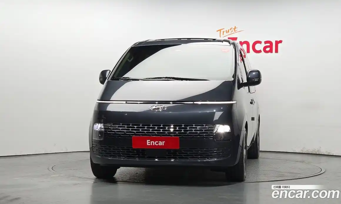 Hyundai Staria 2024 2.2 Автомат в Москве № 582370, фото 3