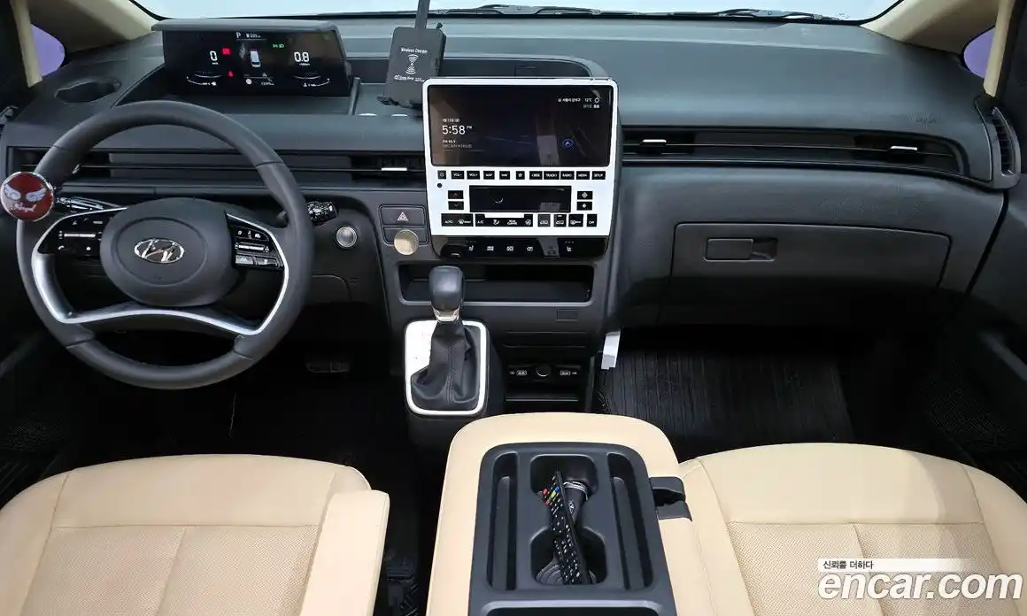 Hyundai Staria 2024 2.2 Автомат в Москве № 582370, фото 7