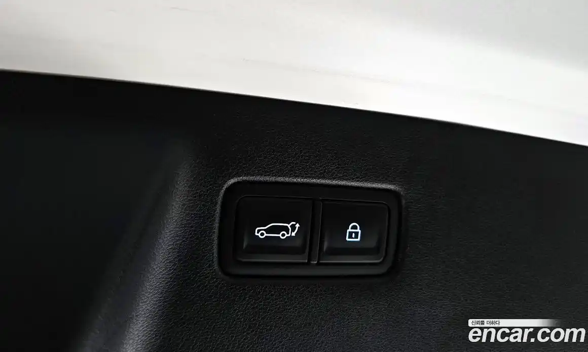 Hyundai Santa Fe 2024 2.5 Автомат в Москве № 582433, фото 17