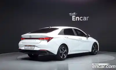 Hyundai Avante 2023 1.6 Автомат в Москве № 582549, миниатюра 2