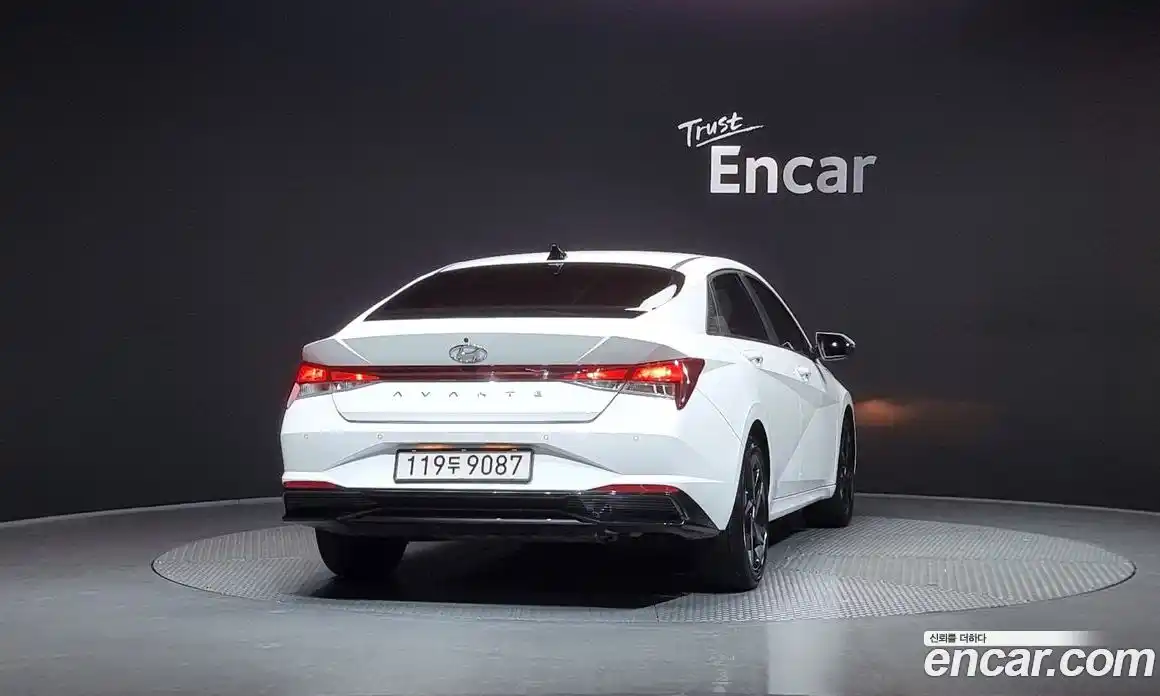 Hyundai Avante 2023 1.6 Автомат в Москве № 582549, фото 4