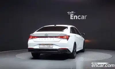 Hyundai Avante 2023 1.6 Автомат в Москве № 582549, миниатюра 4