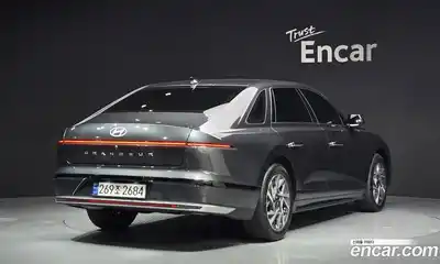 Hyundai Grandeur 2024 2.5 Автомат в Москве № 582669, миниатюра 2