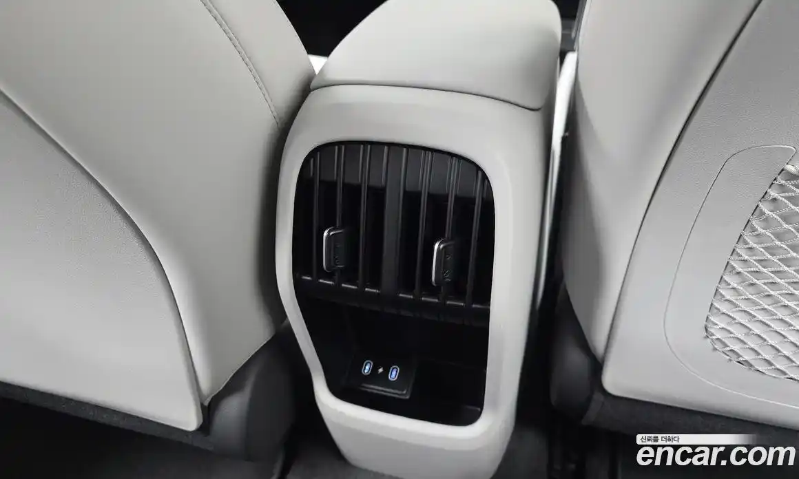 Hyundai Kona 2025 1.6 Автомат в Москве № 582838, фото 19