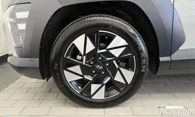 Hyundai Kona 2025 1.6 Автомат в Москве № 582838, миниатюра 5