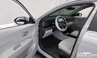 Hyundai Kona 2025 1.6 Автомат в Москве № 582838, миниатюра 10