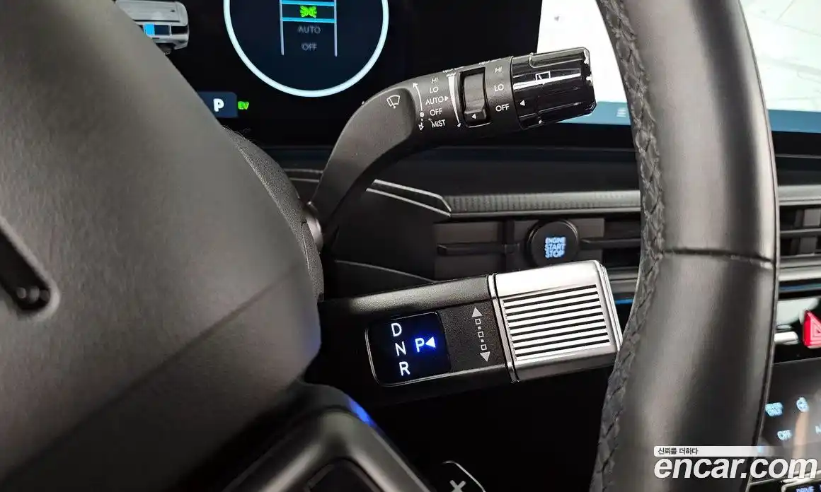 Hyundai Santa Fe 2024 1.6 Автомат в Москве № 582997, фото 9