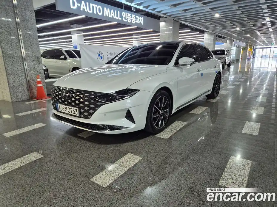 Hyundai Grandeur 2023 2.5 Автомат в Москве № 583089, фото 3