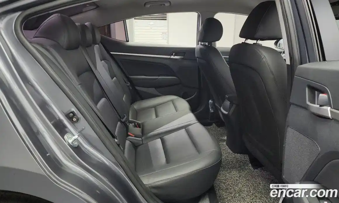 Hyundai Avante 2020 1.6 Автомат в Москве № 583143, фото 12