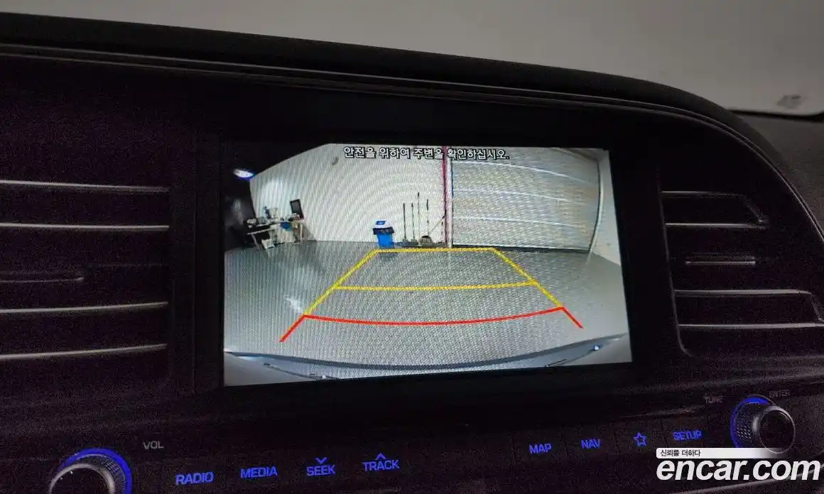 Hyundai Avante 2020 1.6 Автомат в Москве № 583143, фото 19