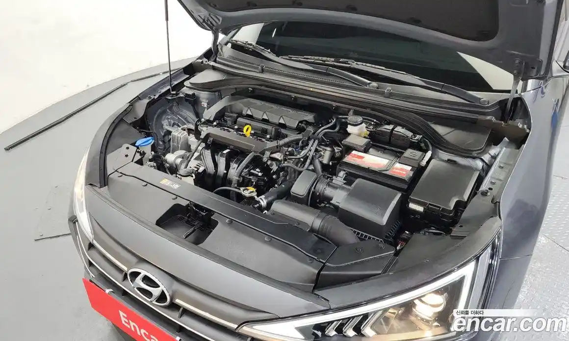 Hyundai Avante 2020 1.6 Автомат в Москве № 583143, фото 6