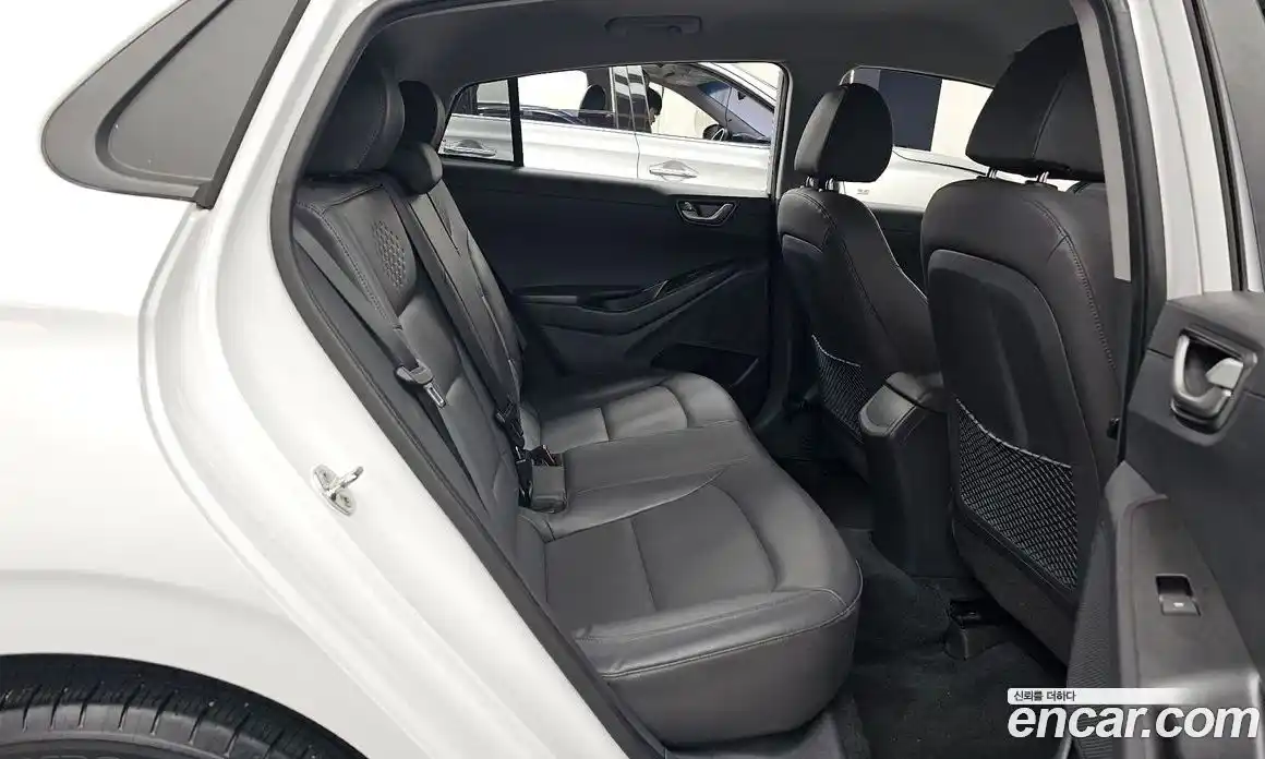 Hyundai Ioniq 2020 0.1 Автомат в Москве № 583213, фото 12