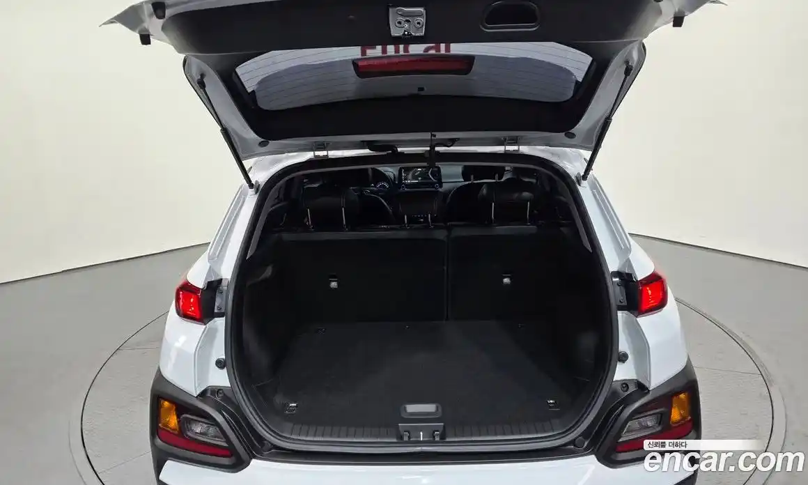 Hyundai Kona 2020 1.6 Автомат в Москве № 583441, фото 20