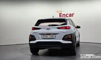 Hyundai Kona 2020 1.6 Автомат в Москве № 583441, миниатюра 4