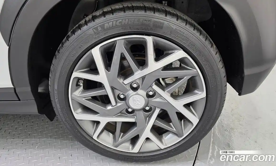 Hyundai Kona 2020 1.6 Автомат в Москве № 583441, фото 5