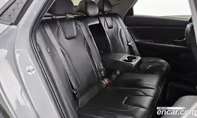 Hyundai Avante 2024 1.6 Автомат в Москве № 583493, миниатюра 12