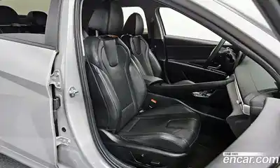 Hyundai Avante 2024 1.6 Автомат в Москве № 583493, миниатюра 10