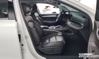 Hyundai Grandeur 2021 3.3 Автомат в Москве № 583647, миниатюра 11