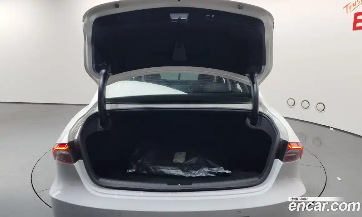 Hyundai Grandeur 2021 3.3 Автомат в Москве № 583647, фото 20