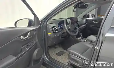 Hyundai Kona 2020 1.6 Автомат в Москве № 583675, миниатюра 10