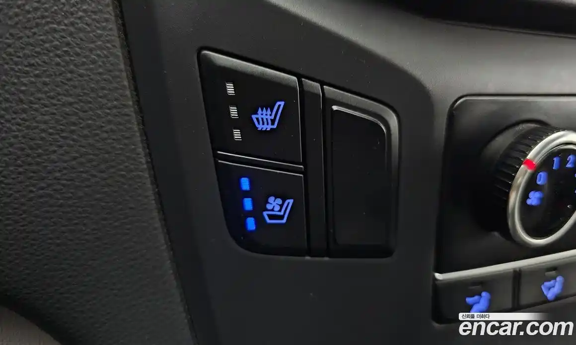 Hyundai Starex 2021 2.5 Автомат в Москве № 583712, фото 18