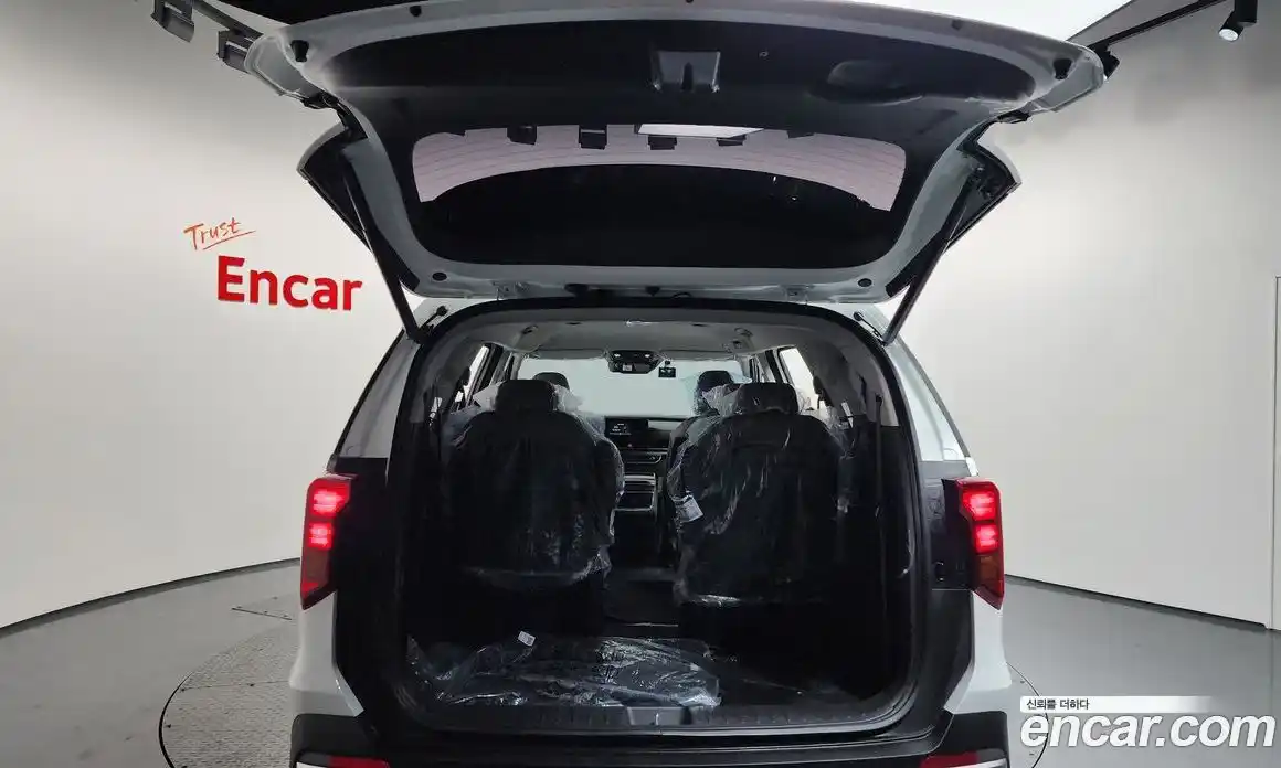 Kia Canival 2026 3.5 Автомат в Москве № 583955, фото 20