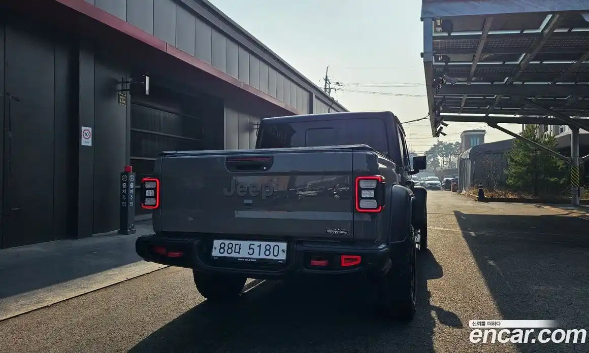 Jeep Gladiator 2021 3.6 Автомат в Москве № 584292, фото 4