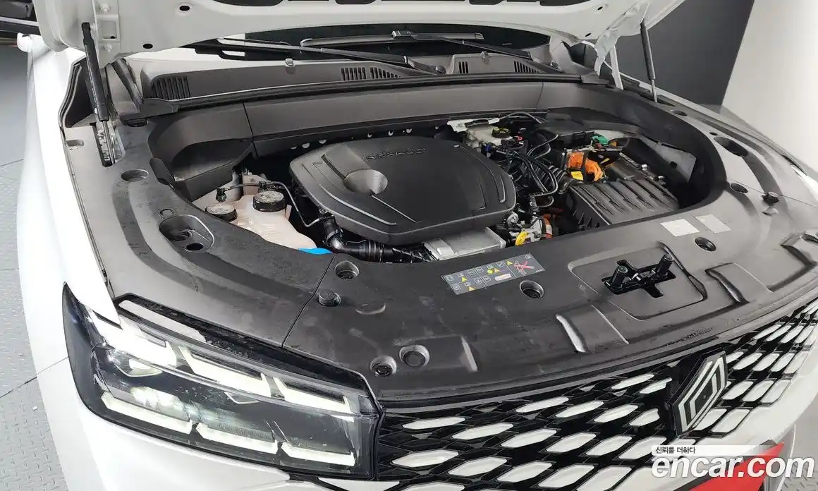 Renault Grand Koleos 2025 1.5 Автомат в Москве № 584370, фото 5