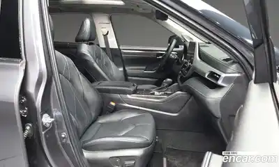 Toyota Highlander 2025 2.5 Автомат в Москве № 584554, миниатюра 11