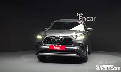 Toyota Highlander 2025 2.5 Автомат в Москве № 584554, миниатюра 3