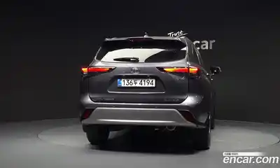 Toyota Highlander 2025 2.5 Автомат в Москве № 584554, миниатюра 4