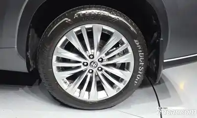 Toyota Highlander 2025 2.5 Автомат в Москве № 584554, миниатюра 5