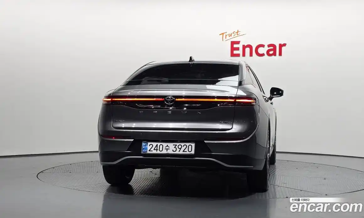 Toyota Crown 2025 2.5 Автомат в Москве № 584563, фото 4