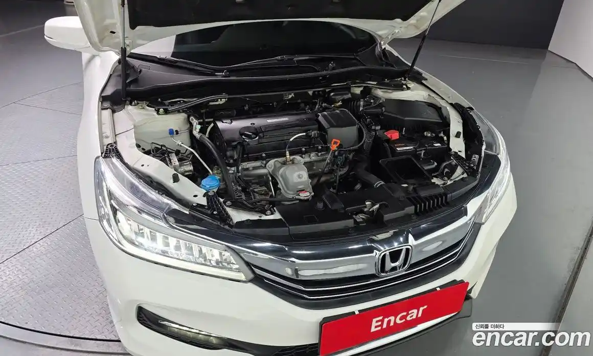 Honda Accord 2017 2.4 Автомат в Москве № 584612, фото 6