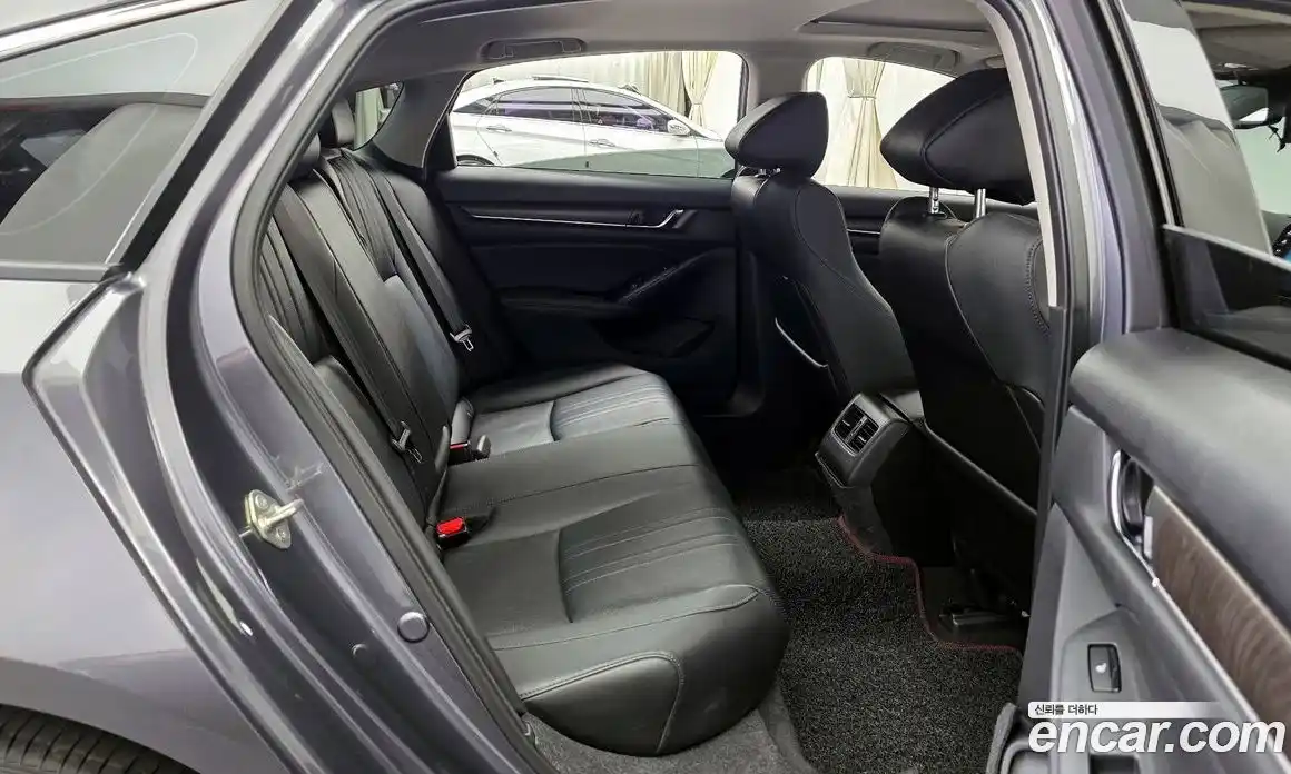 Honda Accord 2019 2.0 Автомат в Москве № 584633, фото 12