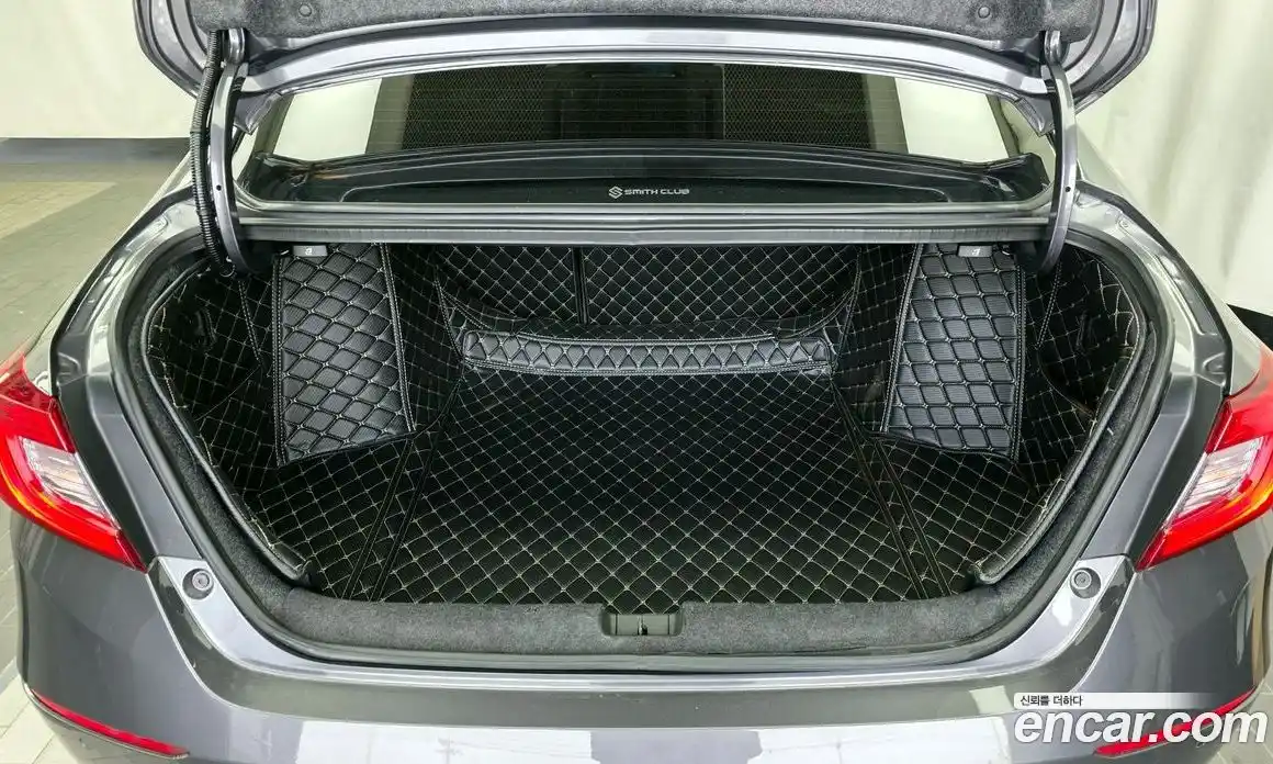 Honda Accord 2019 2.0 Автомат в Москве № 584633, фото 20