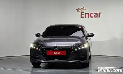 Honda Accord 2019 2.0 Автомат в Москве № 584633, миниатюра 3